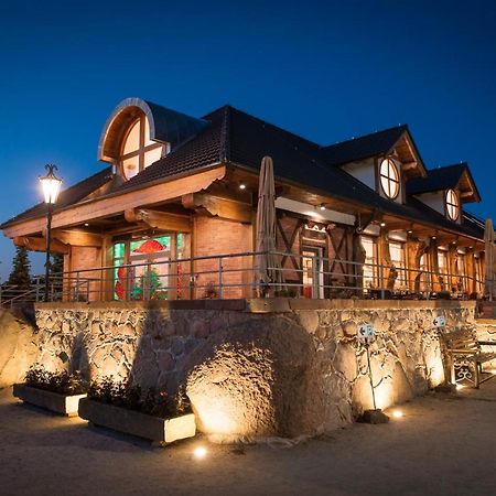 Siedem Drzew Hotel Biskupice  Exterior photo