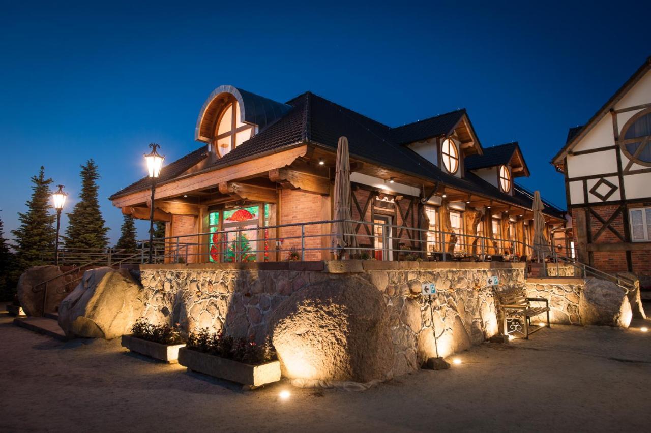 Siedem Drzew Hotel Biskupice  Exterior photo