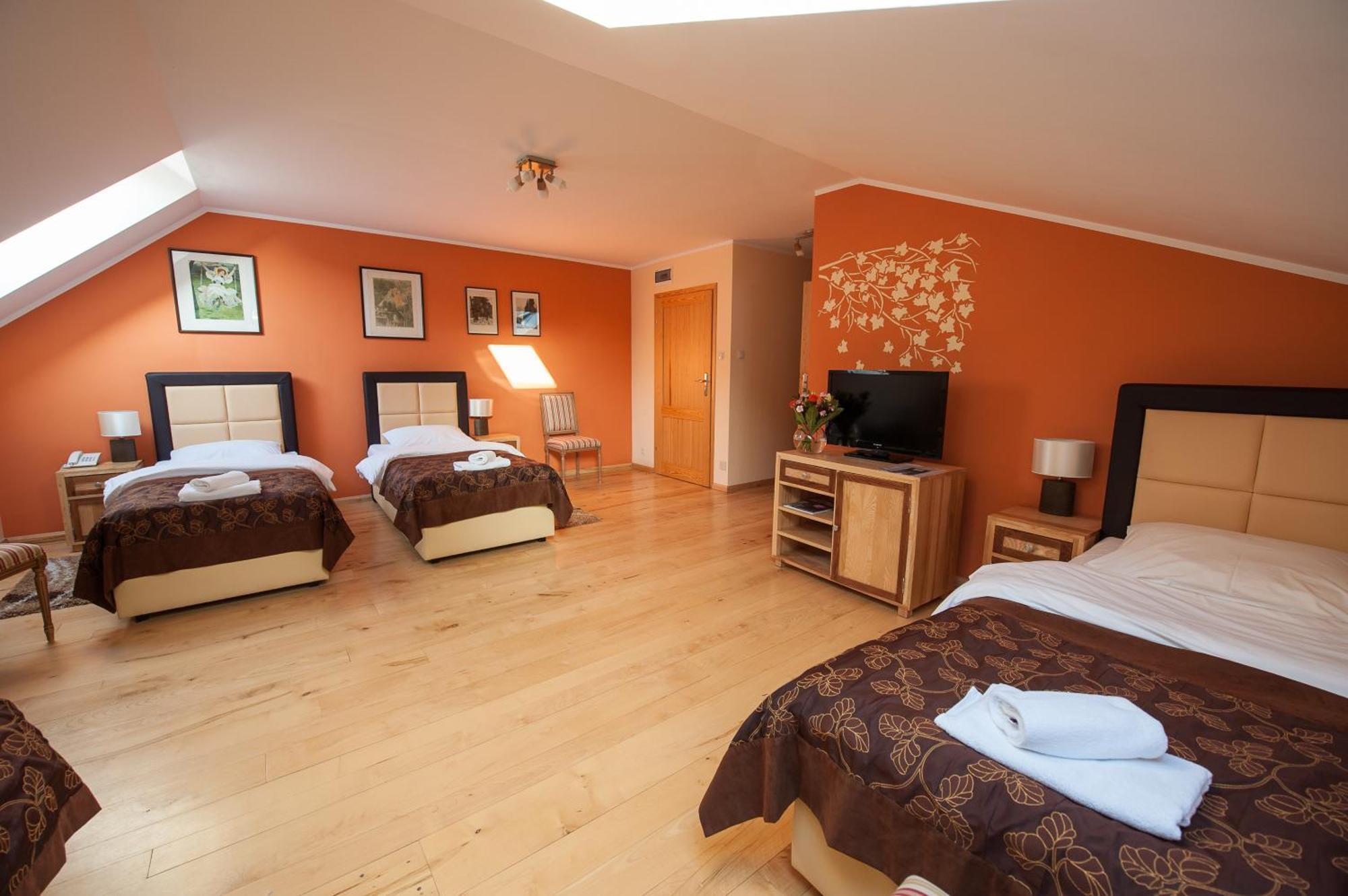 Siedem Drzew Hotel Biskupice  Room photo