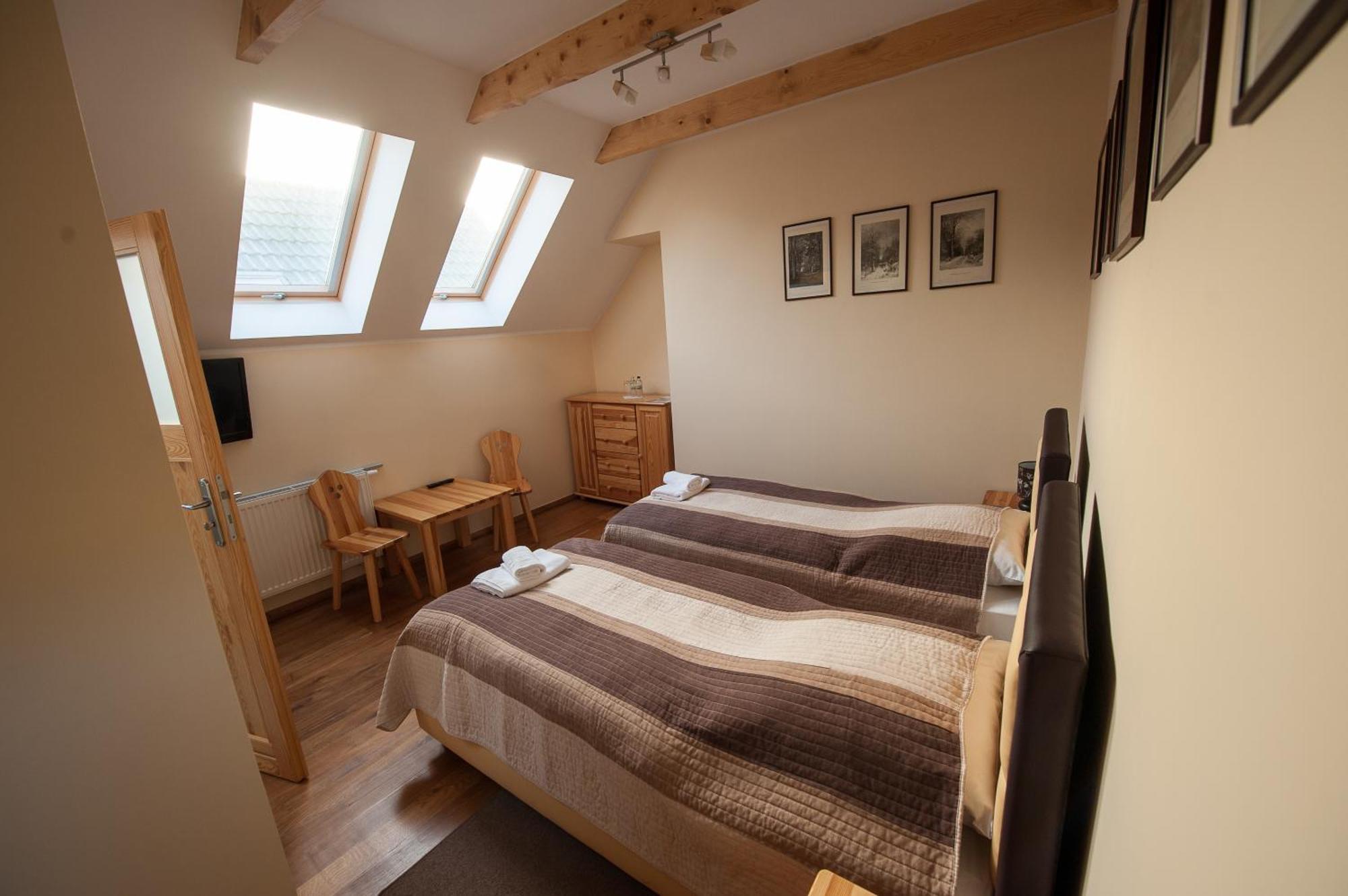 Siedem Drzew Hotel Biskupice  Room photo
